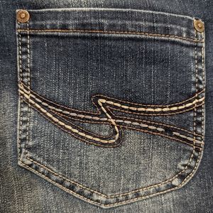 Maurice's jeans
